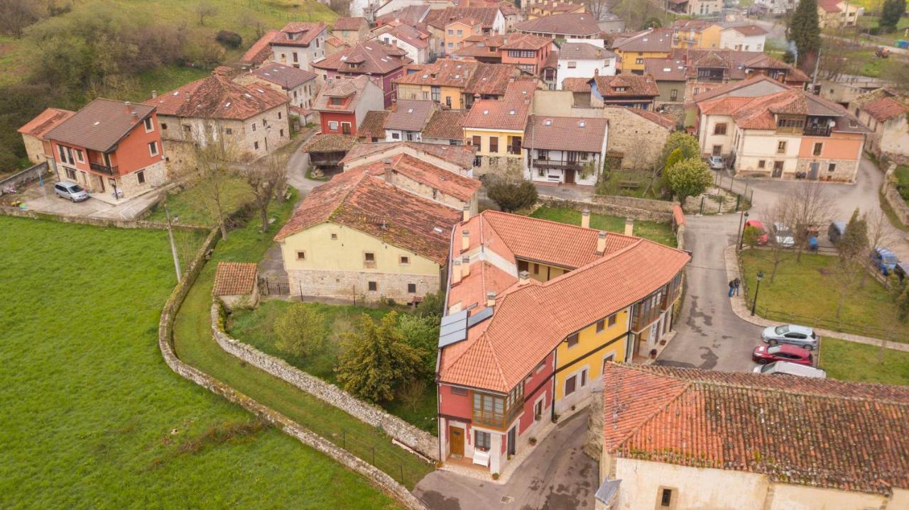 Cumbres De Los Picos Apartamento Los Abedules Poo  Bagian luar foto